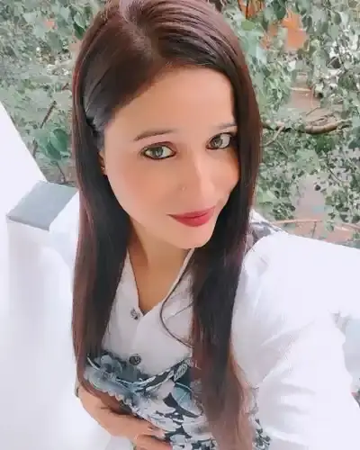 Call Girls in Rashmi